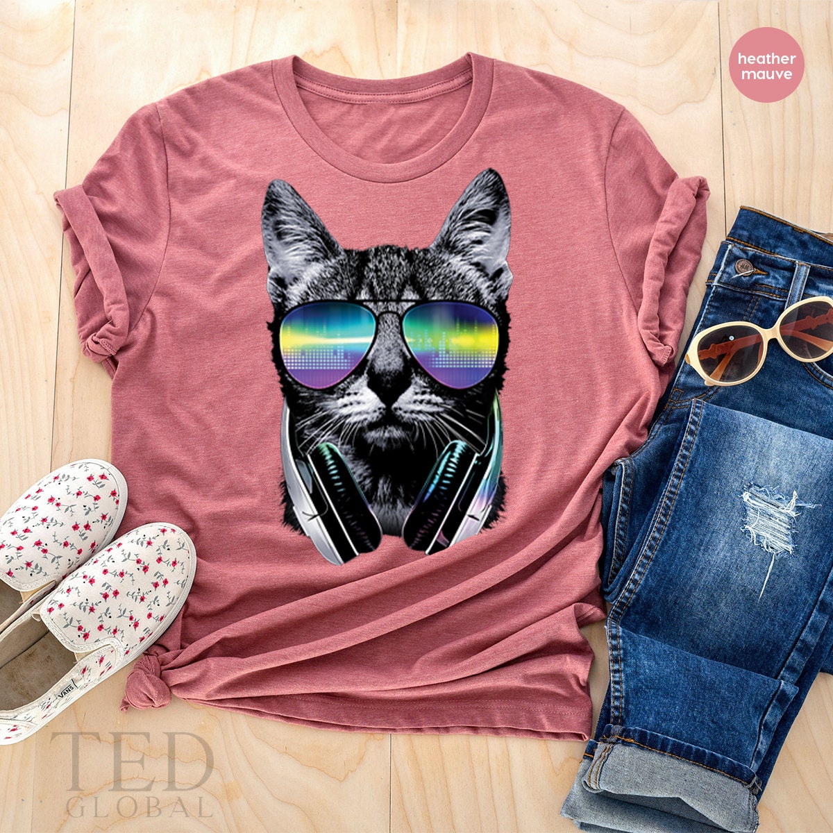 Funny Cat Shirt, Cool Cat T Shirt, Trending  T-Shirt, Cat Lovers Shirt, Cat Owners Shirt, Cat Graphic Tees, Animal Lovers  Gift For Women - Fastdeliverytees.com