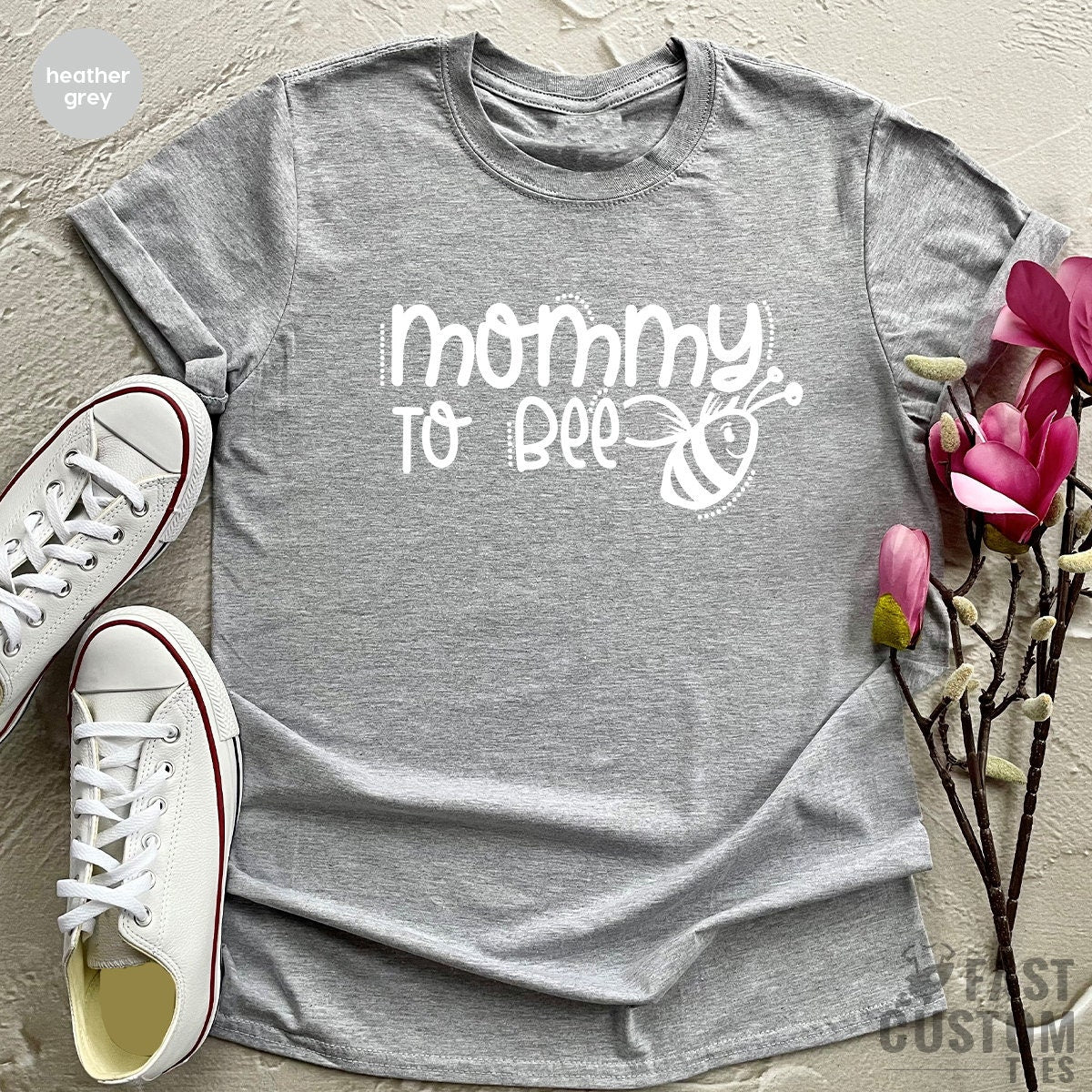 Mommy To Bee Shirt, Baby Announcement Shirt, Pregnancy Reveal Tee, Pregnant T Shirts, Mom To Be T Shirt, New Mama Gift, Gift For New Mom - Fastdeliverytees.com